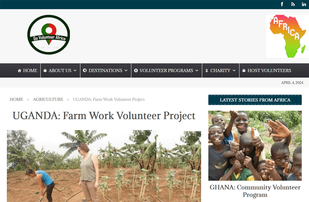 volunteer in Uganda with A braoder view volunteers